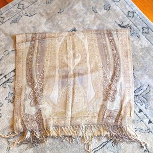 neutral wrap with fringe